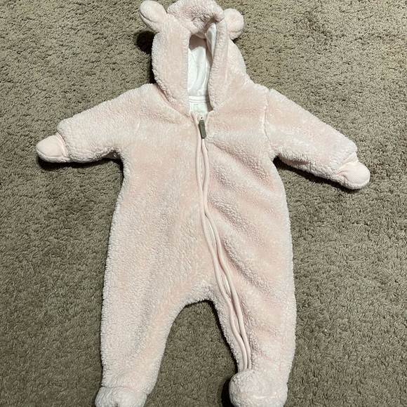 2/20 H&M light pink newborn teddy Sherpa - Picture 1 of 6